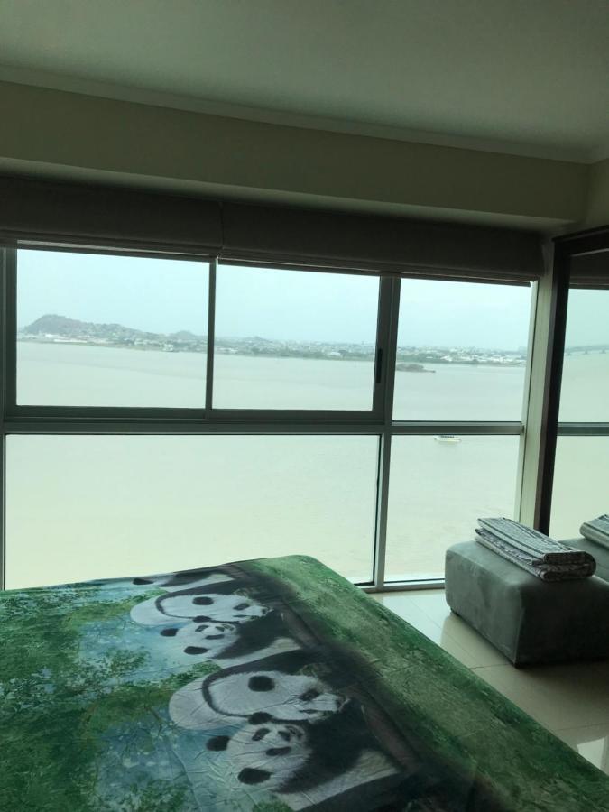 Suites Emporium กวายากิล ภายนอก รูปภาพ